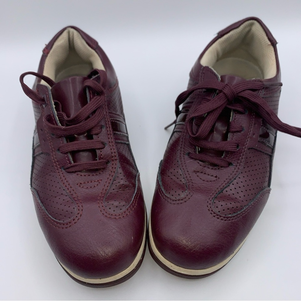Women’s PGA  Tour Athletic Shoes Size 6